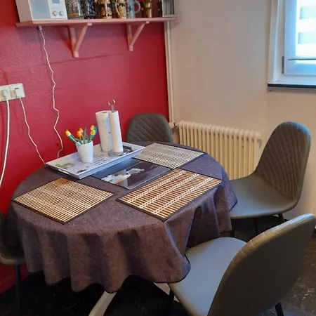 Ferienwohnung mit kleinem Garten Sonnenbühl Exterior foto